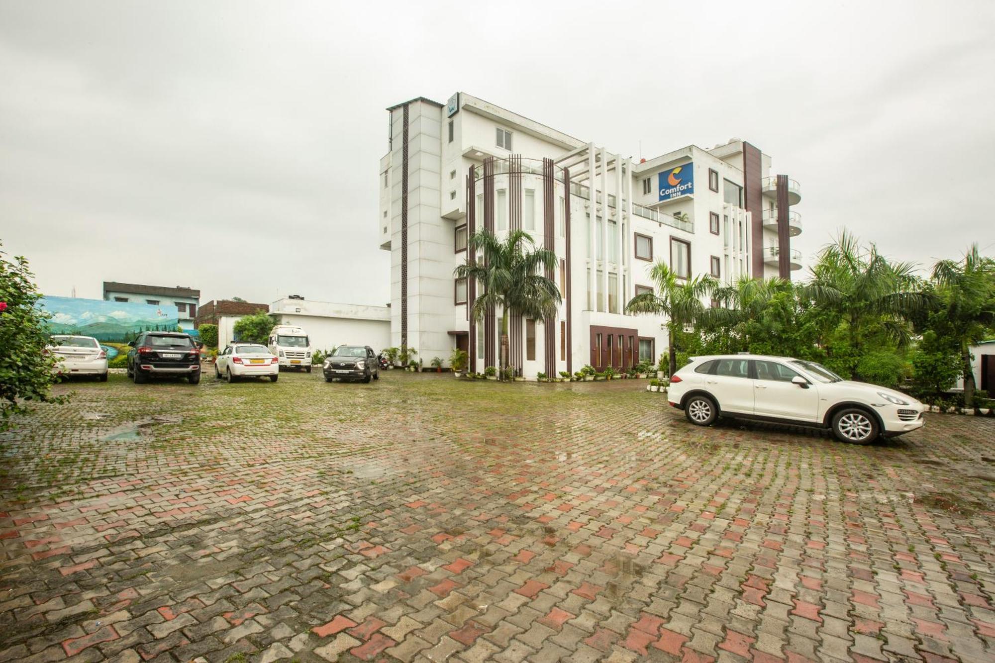 Inde Reva Resort Rishikesh Rishīkesh Esterno foto
