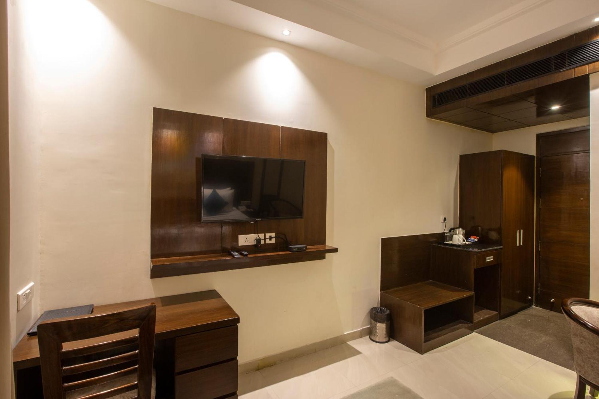 Inde Reva Resort Rishikesh Rishīkesh Esterno foto